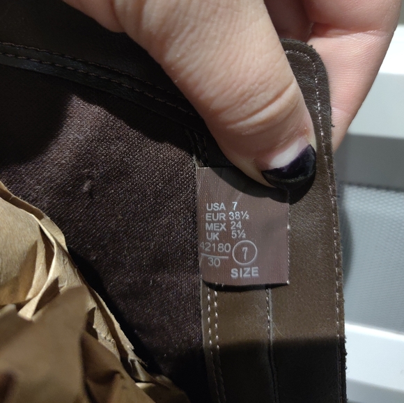 Predictions Heeled Boots - Picture 3 of 6